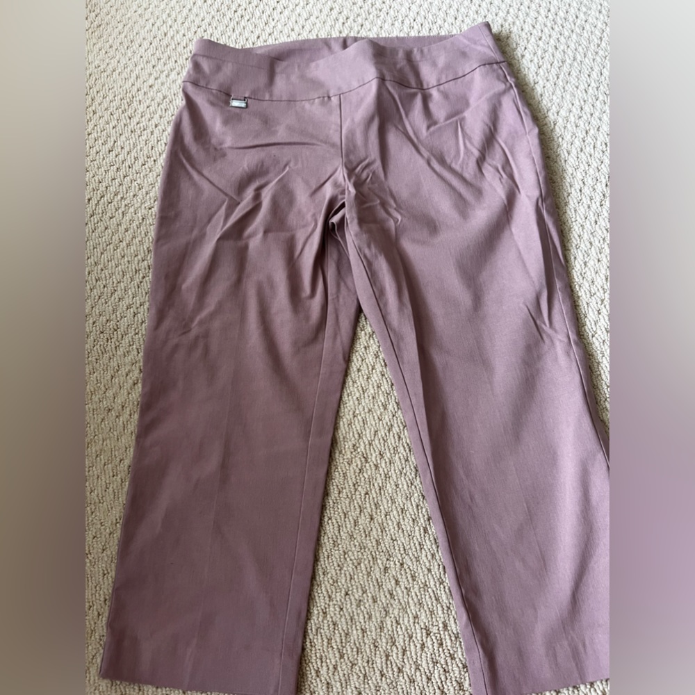 Pink pull on capris. Size 12. Great condition!